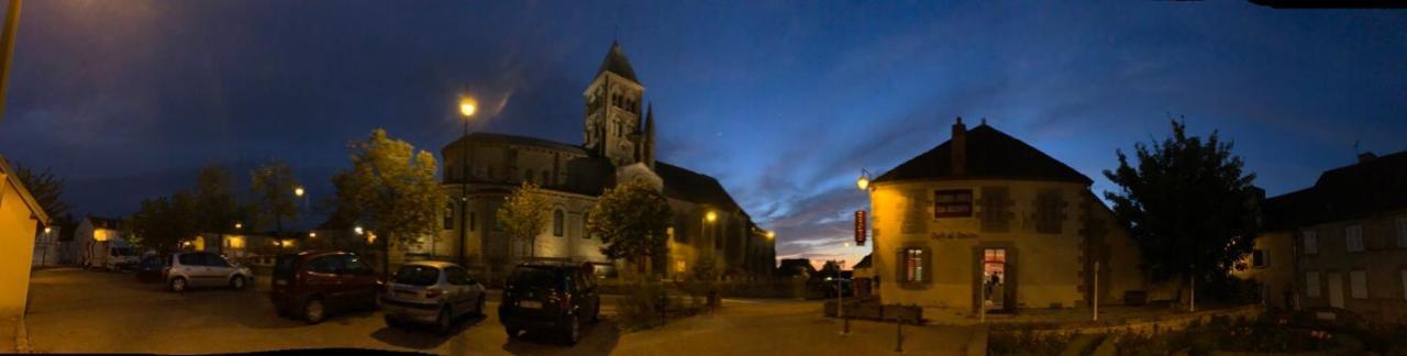 Saint-Menoux Chambres D'Hote Les Bredins מראה חיצוני תמונה